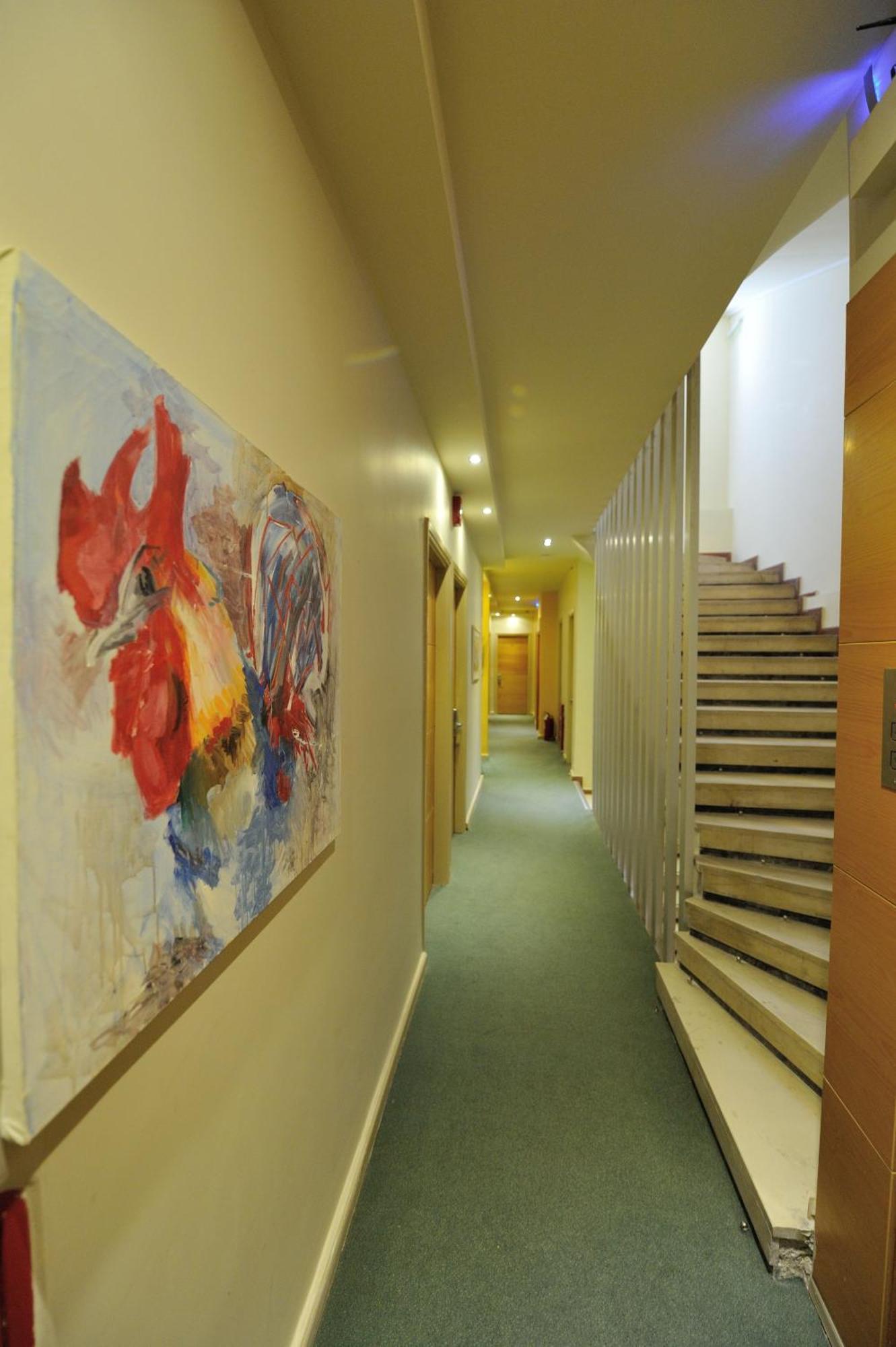 Adonis City Hotel Patras Dış mekan fotoğraf