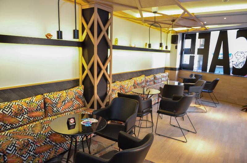 Adonis City Hotel Patras Dış mekan fotoğraf